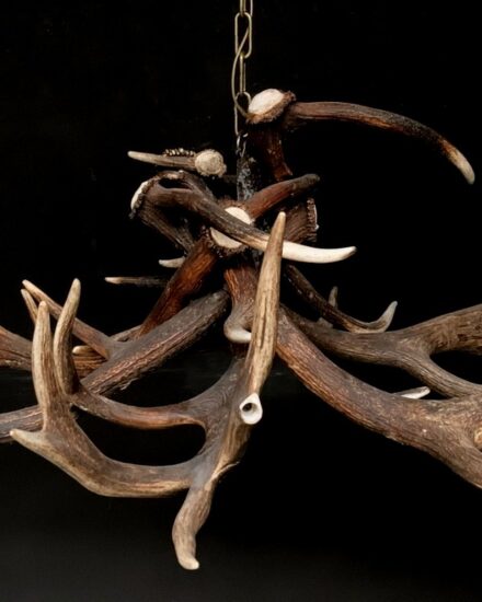 hg-240-chandelier-red-stag-antlers-1602531-en-max