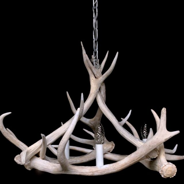 hg-258-antler-chandelier-bleached-antler-1602524-en-max (1)