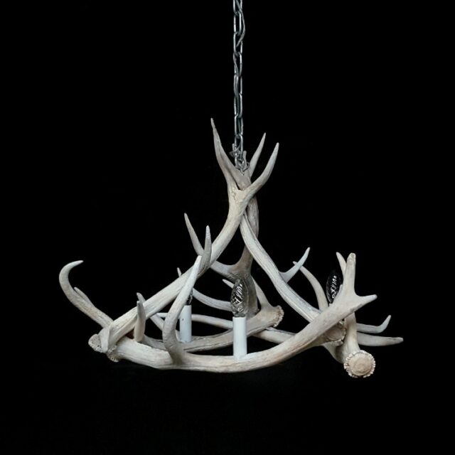 hg-258-antler-chandelier-bleached-antler-1603855-en-max (1)