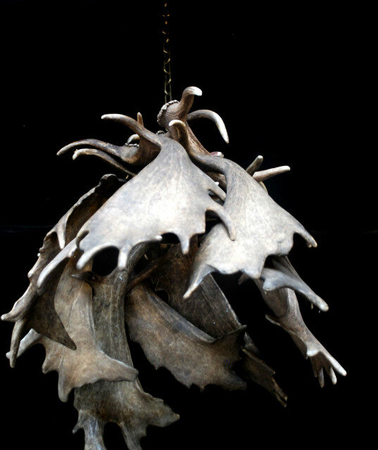 antler-lamp-of-deer-antlers-1912993-en-max