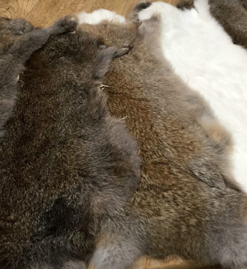 Neue gegerbte Kaninchenfelle