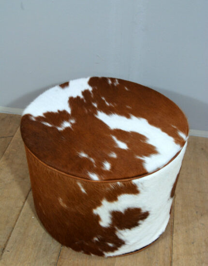 pouf-made-of-cowhide-374908-en-max