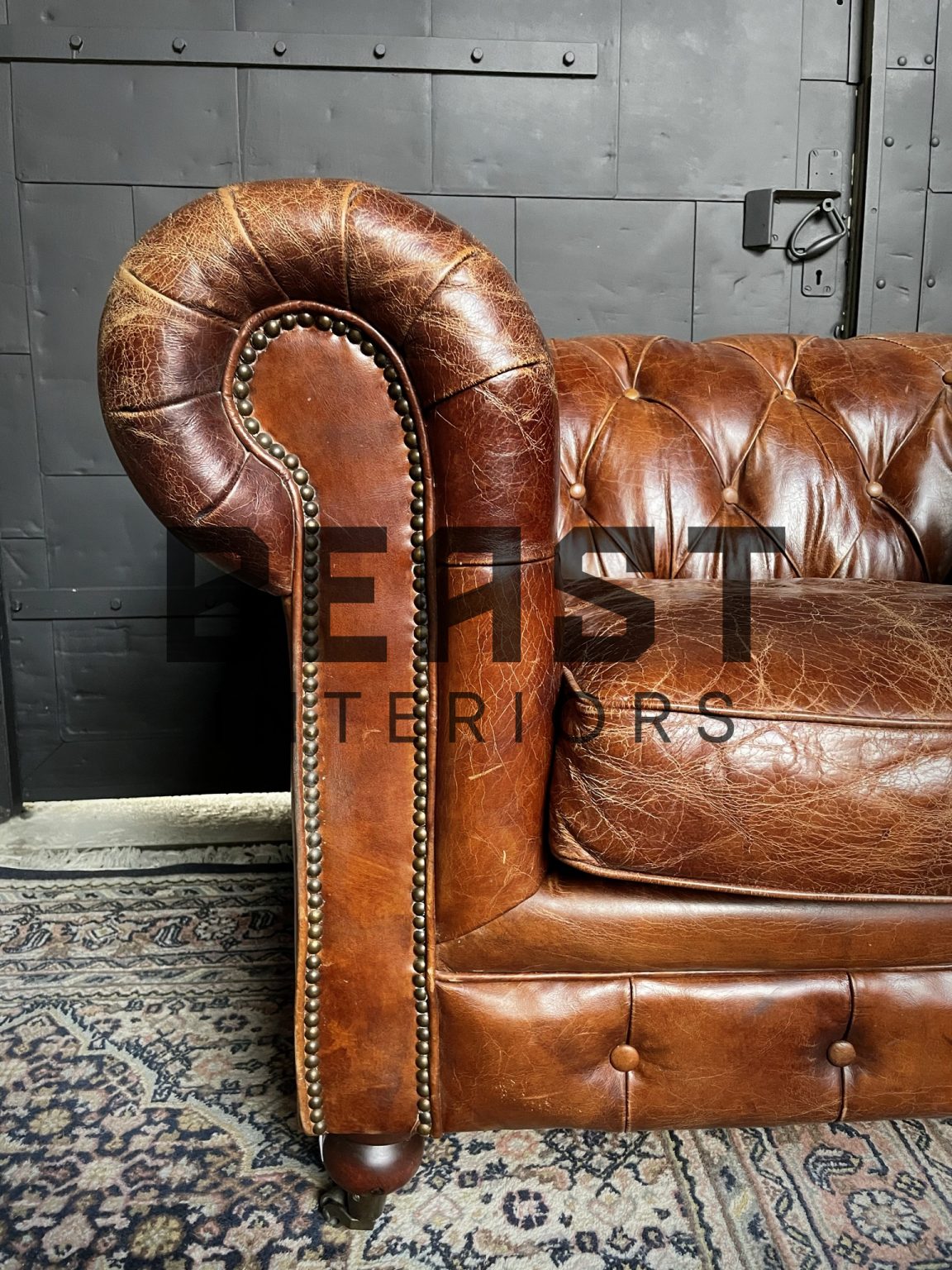 Vintage lederen Chesterfield fauteuil BEAST Interiors