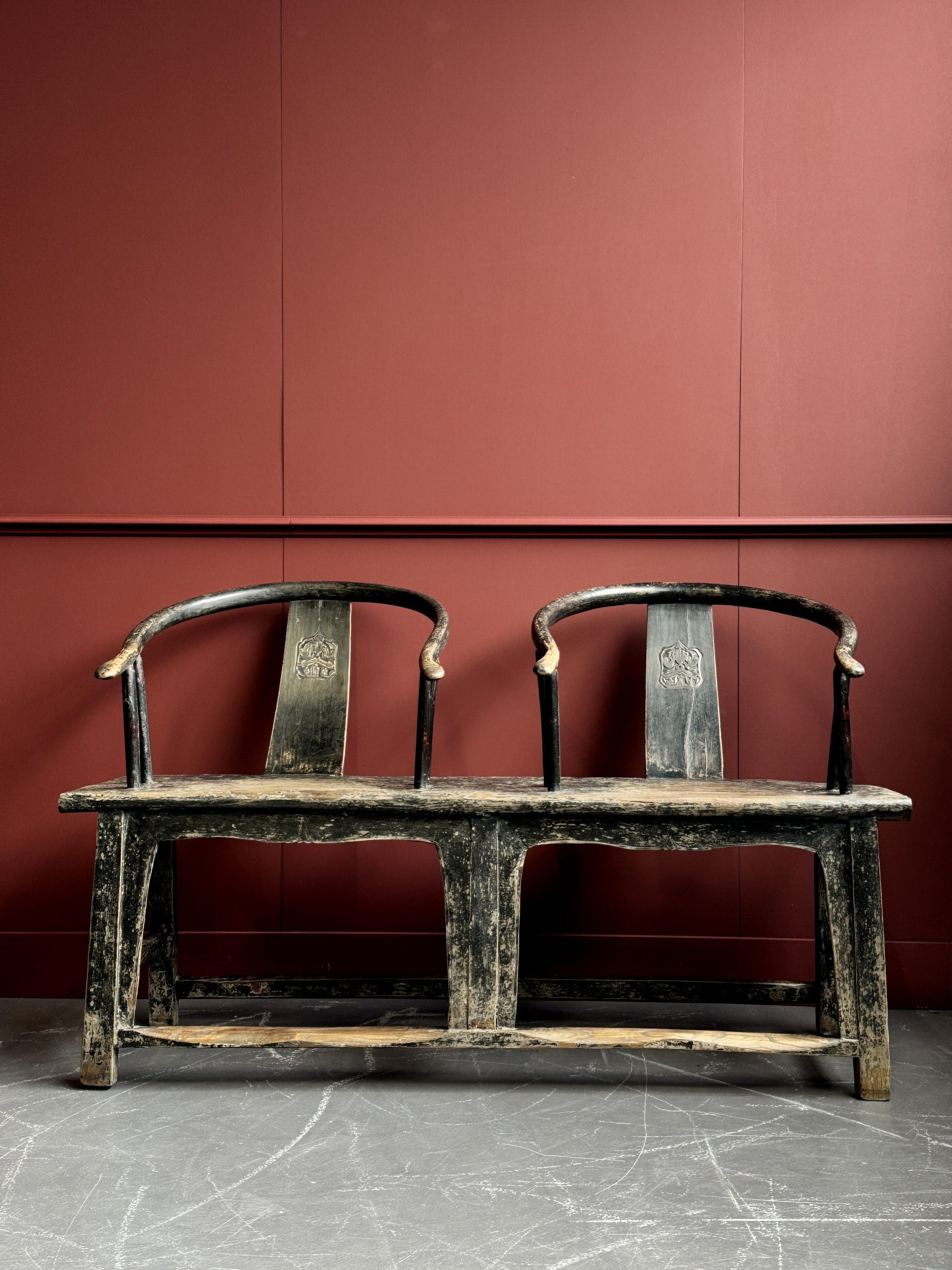 Antiek houten zitbankje